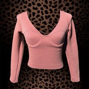 NWT Victoria’s Secret form fitting knit top